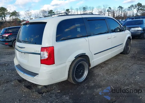 2012 Chrysler Town & Country Touring from USA, damaged, VIN 2C4RC1BG4CR303551